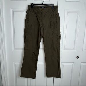 5.11 Tactical Women’s Olive Green Cargo‎ Pants Like New Size 10
